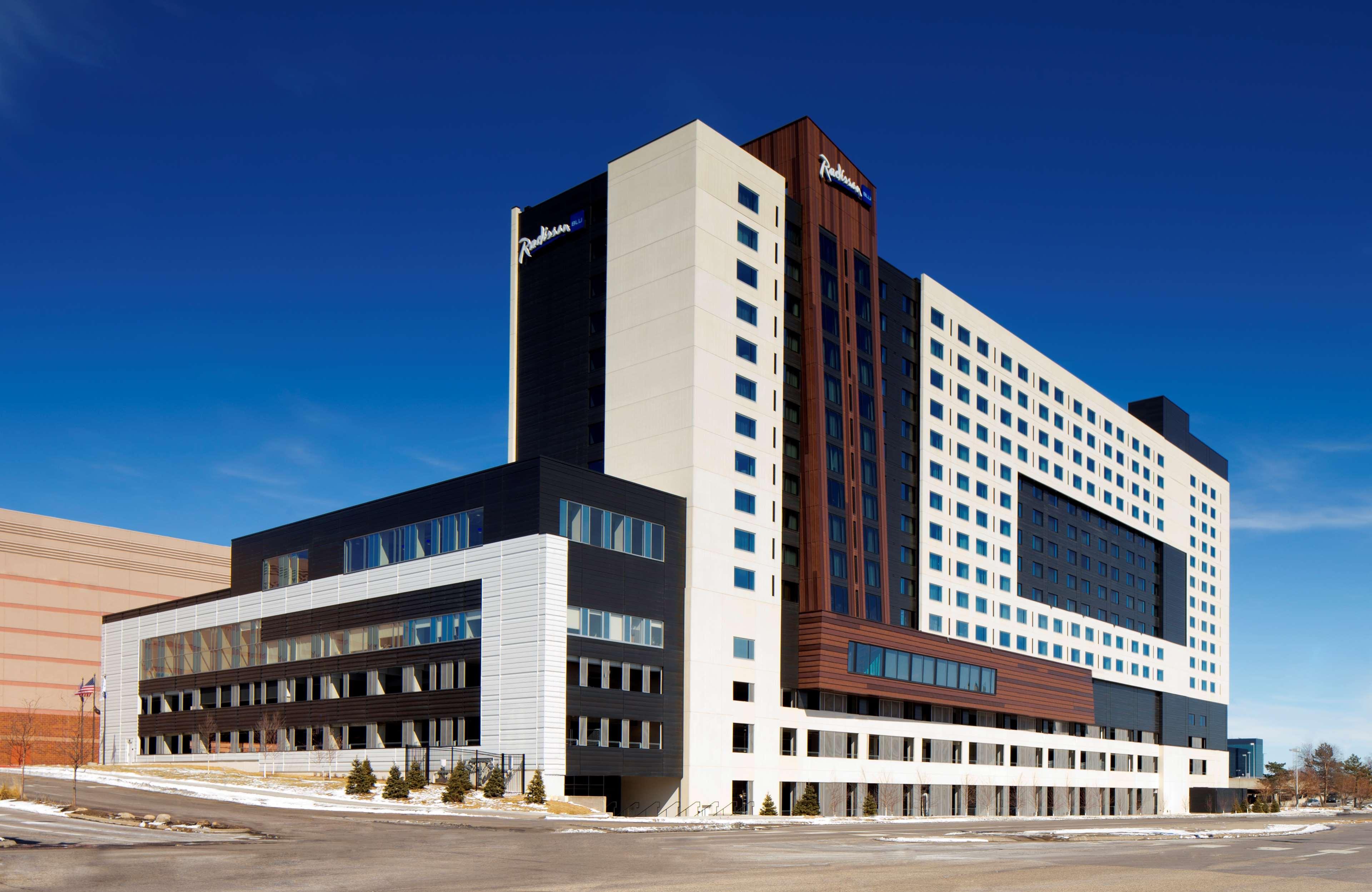 Radisson Blu Mall Of America Bloomington Exterior foto